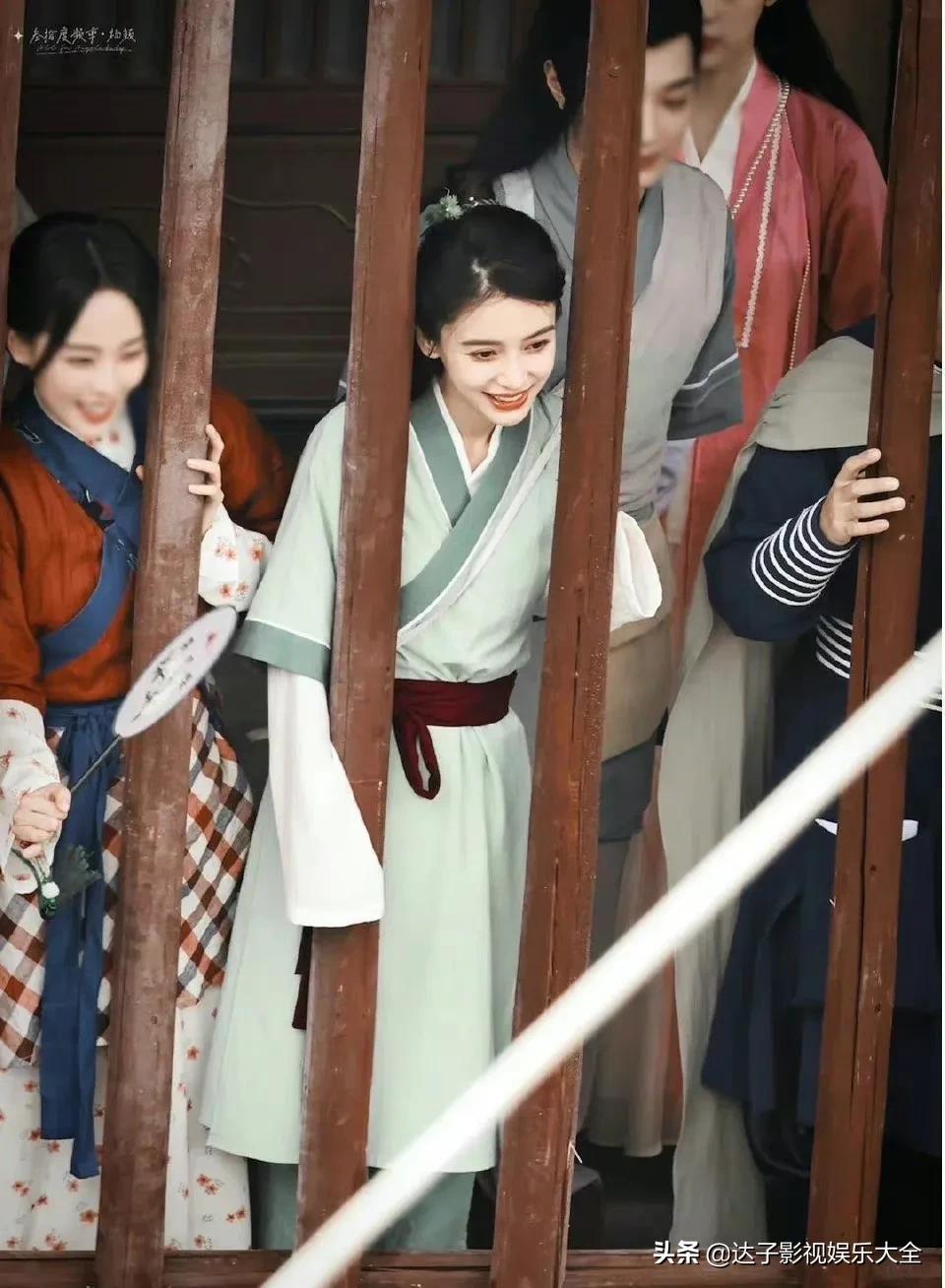 Angelababy郭芙蓉造型路透图来啦