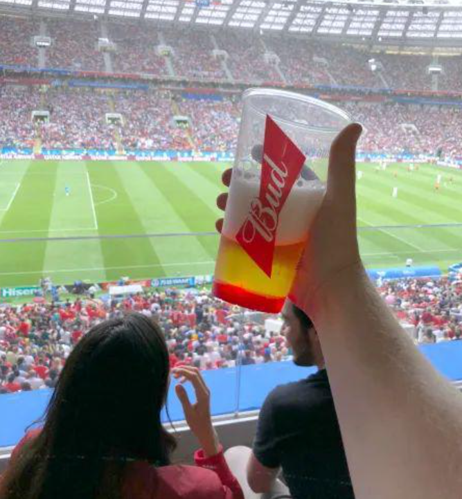 2022年世界杯宣传图片动图（2022世界杯，“中国队”最土豪，百威最“冤”）