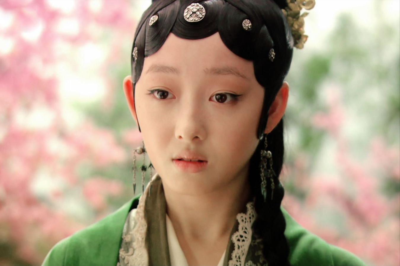 5亿的新版《红楼梦》,赵丽颖杨幂飙戏,谁的演技更胜一筹)