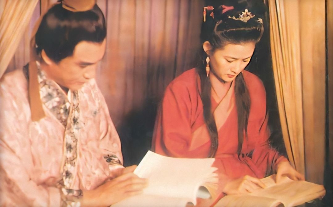 《水浒传》播出24年，8位演员境况相差太大，男7号如今成顶流