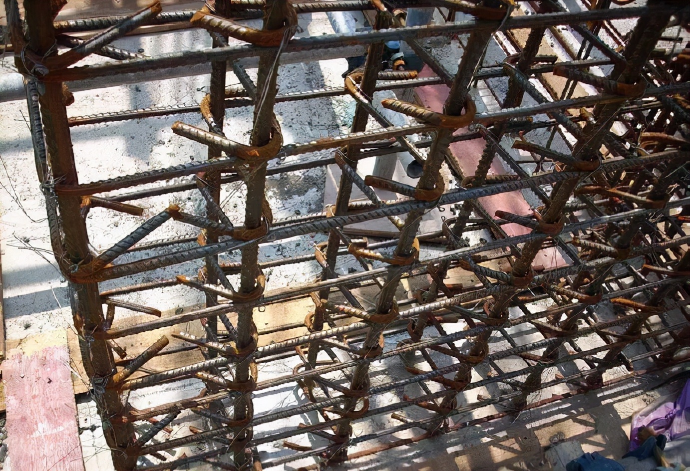 14项钢筋工程质量通病防治及合格标准，重量级好文！值得学习