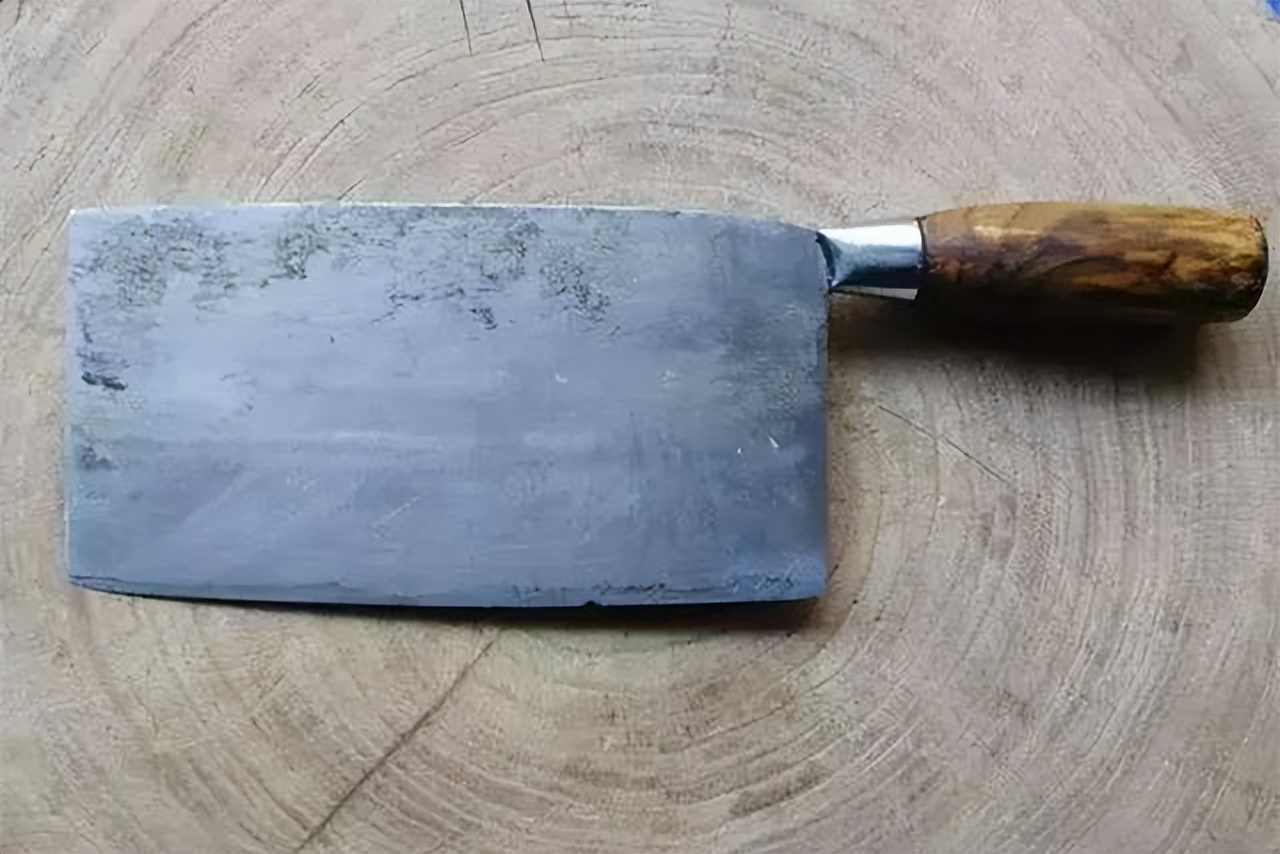 案例：25岁女教师轻信算命先生，遭骗财骗色引发惨案