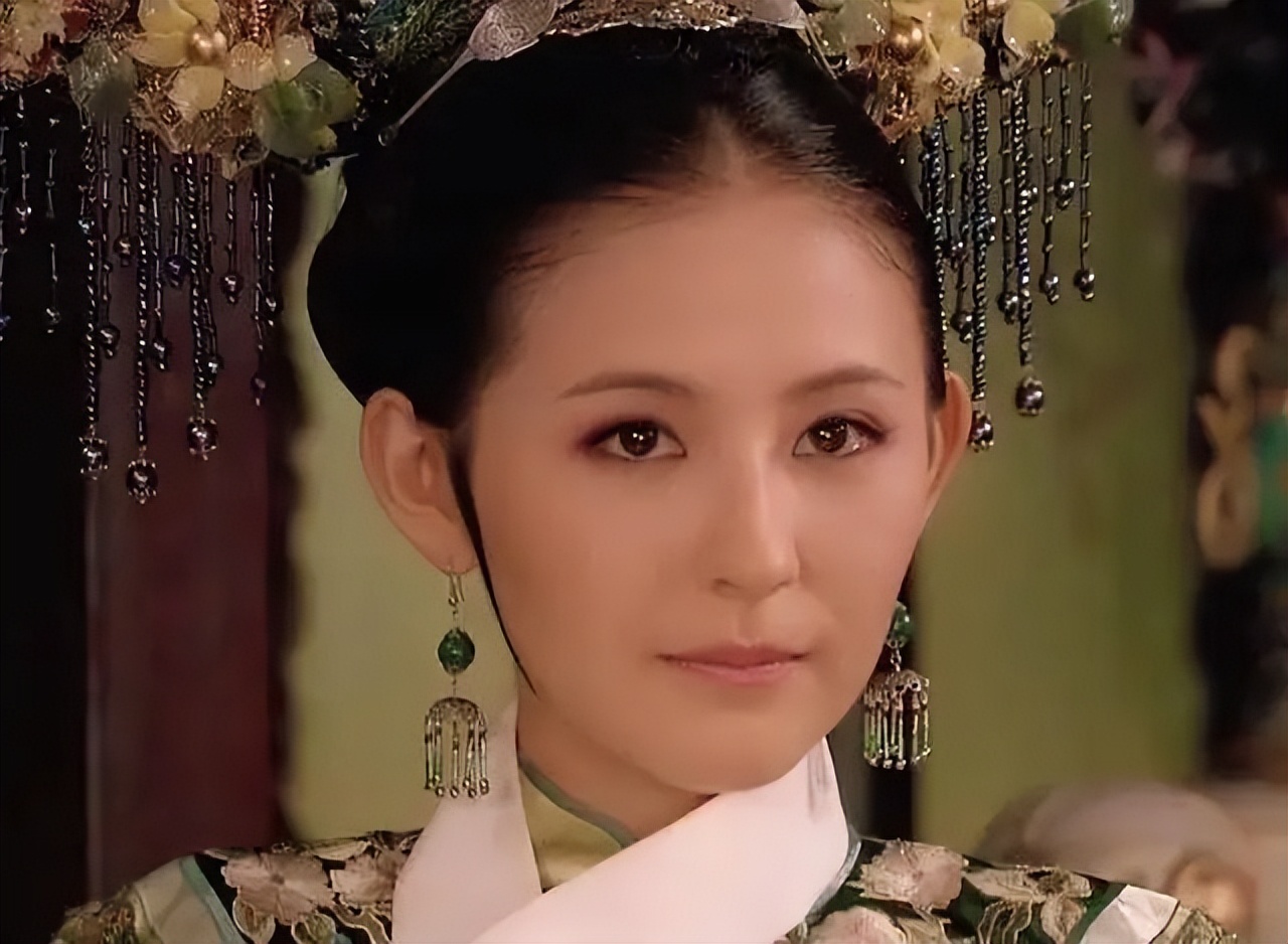 甄嬛传:甄嬛当上太后,端妃和敬妃都敢活着,为啥叶澜依非要死?