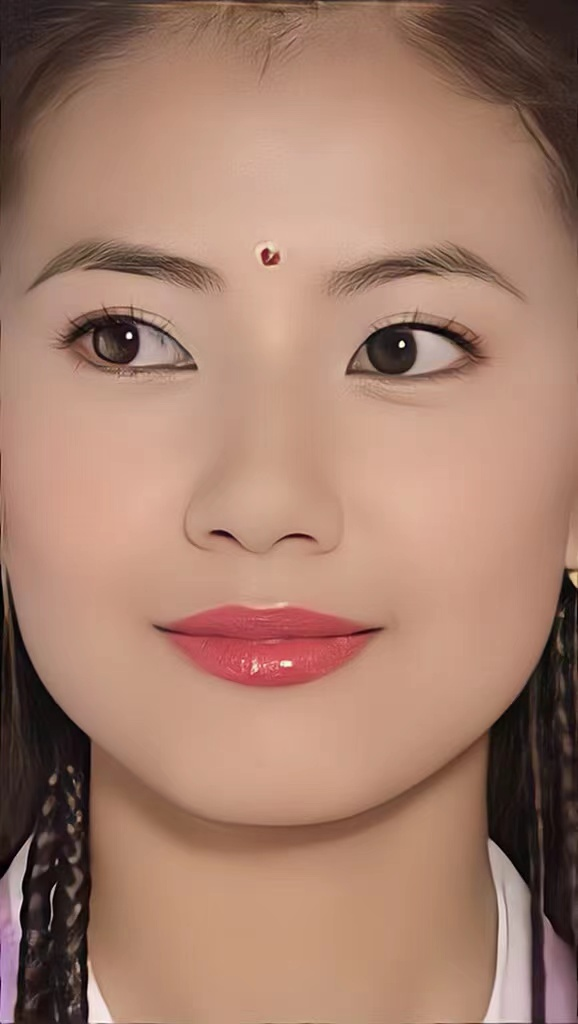 高圆圆是《倚天屠龙记》周芷若角色的天花板