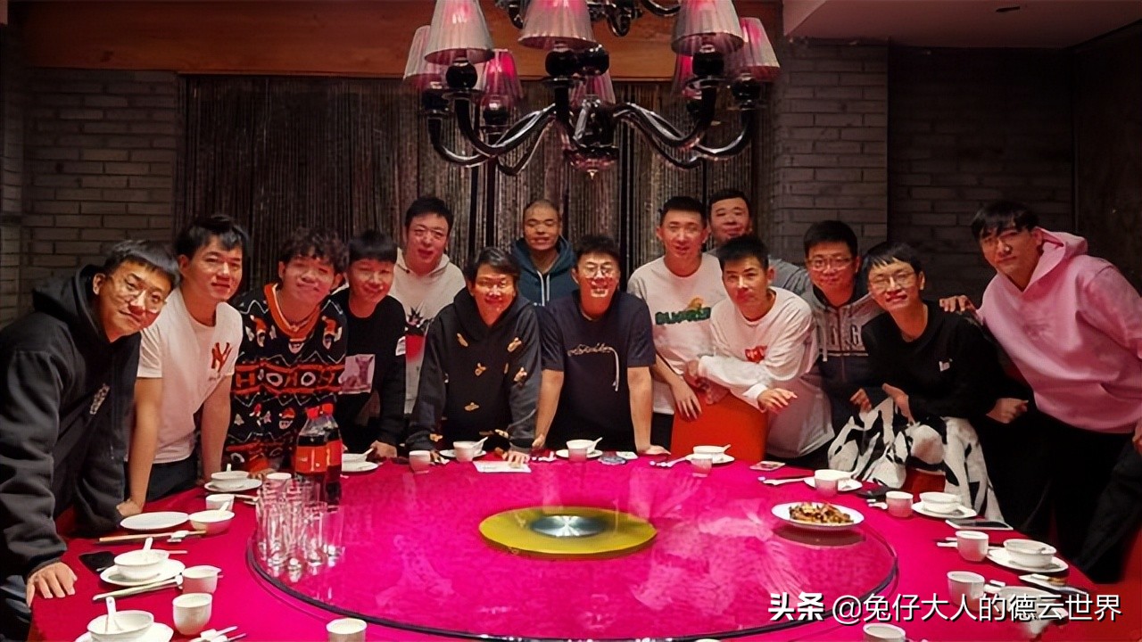 德云社李九春砸挂，直呼孙九香“克”搭档，粉丝：李九春是真敢说