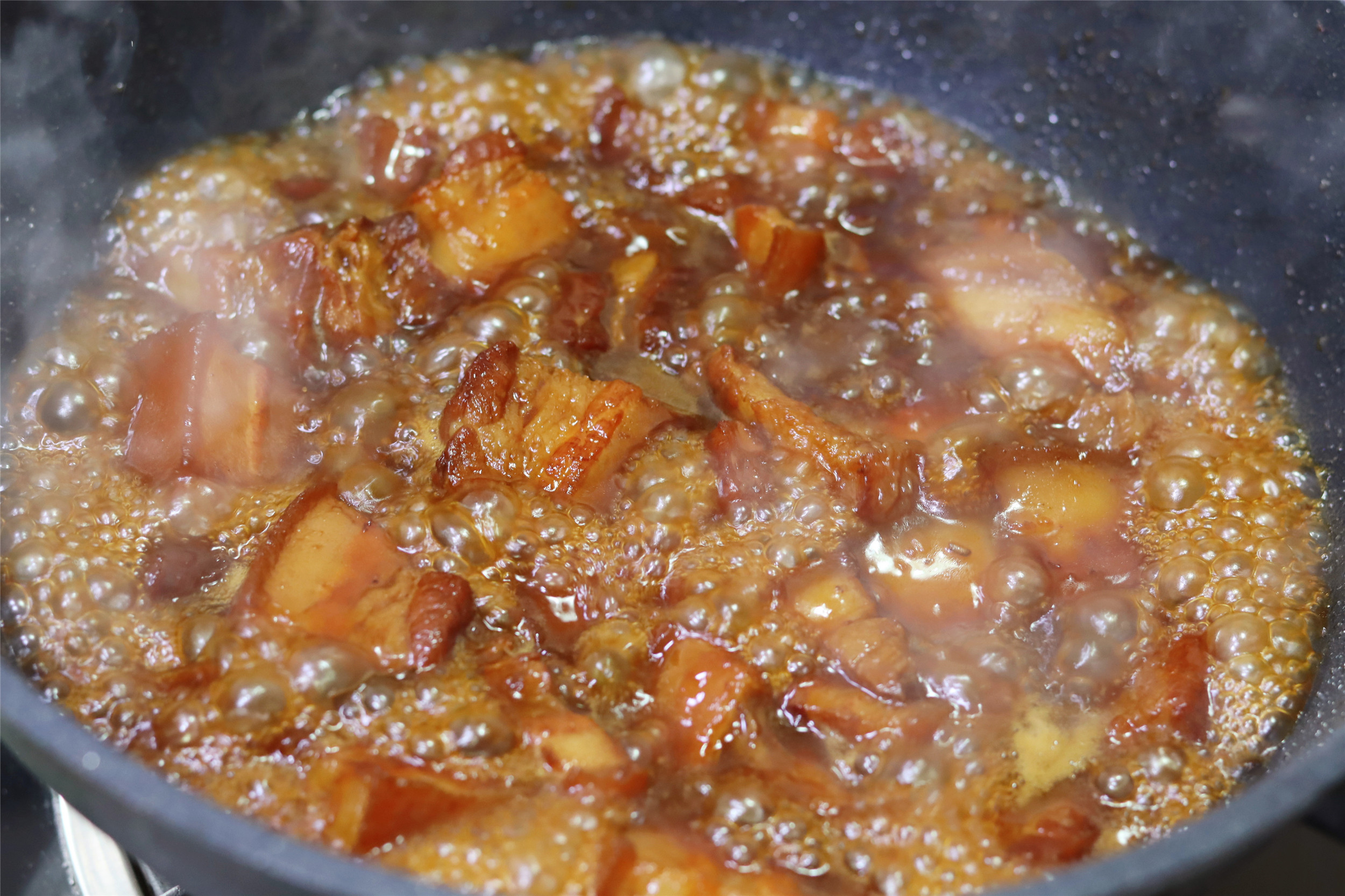 紅燒肉的制作方法,紅燒肉的制作方法視頻教程