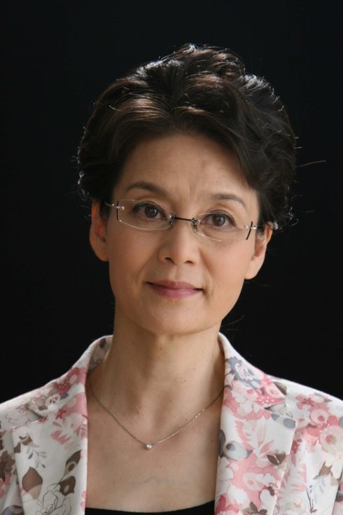 这5位“妈妈专业户”：将“贵妇”气质发挥得淋漓尽致，难演穷人