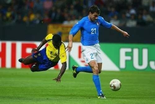 韩日世界杯意大利联赛（世界杯的遗憾42：2002年的意大利队）