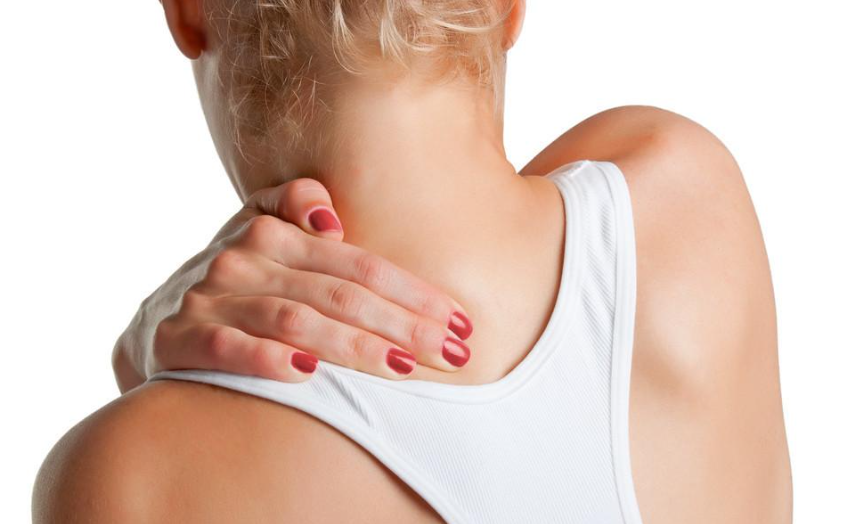 可发生在身体的各个部位,当肩颈部肌肉出现异常时,会表现为肩胛骨缝