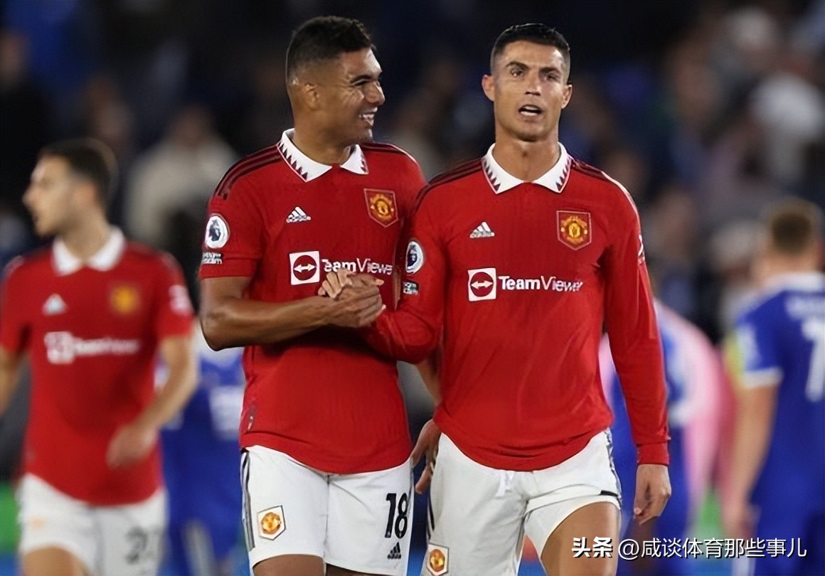 英超球队怎么防止危机（3连胜+英超第五！曼联活过来了，滕圣三招化解危机！C罗并非罪人）