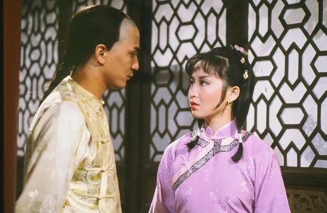 港剧经典《侠女十三妹》黄杏秀、翁美玲版