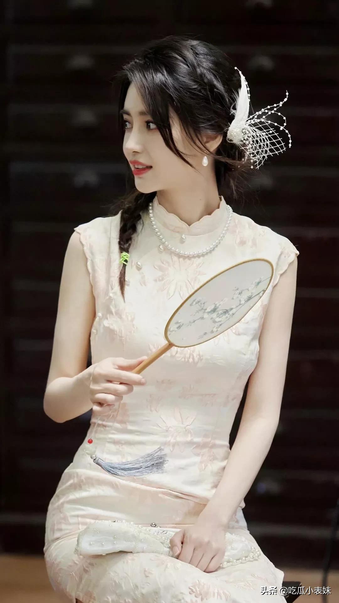 Angelababy（杨颖），杨柳细腰，你觉得哪张最美？