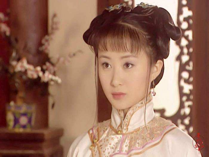 8位过气女明星窘况：卑微求工作，变脸被群嘲，徒留尴尬与心酸