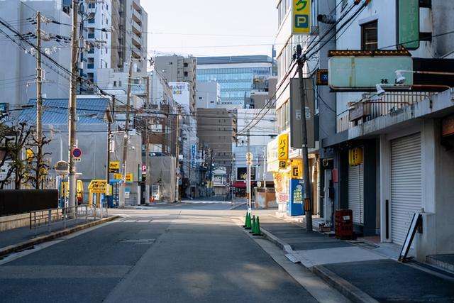 日本现状怎样？月薪2万元人民币在日本能过什么样的生活？