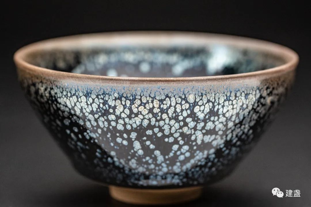 59图欣赏宋代建盏名品与瑕疵品，建盏品质把控真不一般