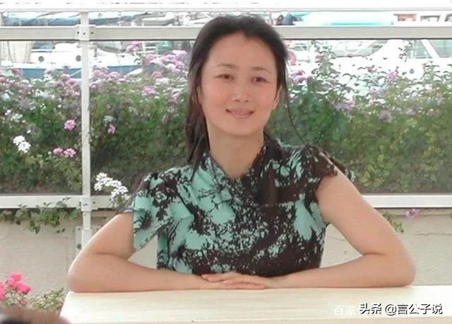 6位被捧成“老戏骨”的女星，个个演技平平，年龄大不等于老戏骨