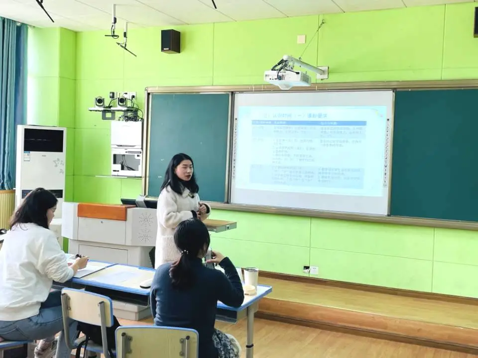 且行且思，且悟且进丨双流特教开展课标教材解读与作业设计大赛二