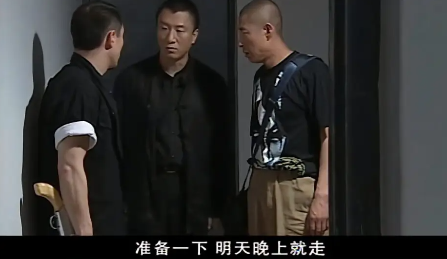 同样是演“黑老大”，把王志文和孙红雷放在一起，差距就出来了