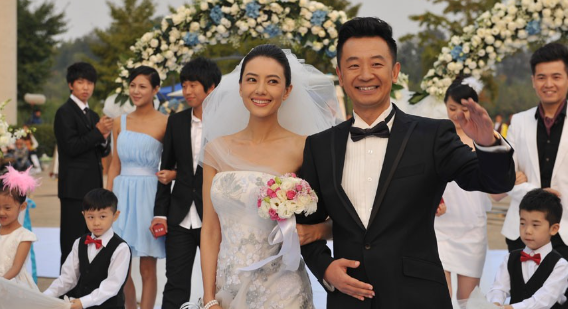 曲栅栅坚持嫁落魄黄海波,养夫八年苦尽甘来,龙套至今才翻红