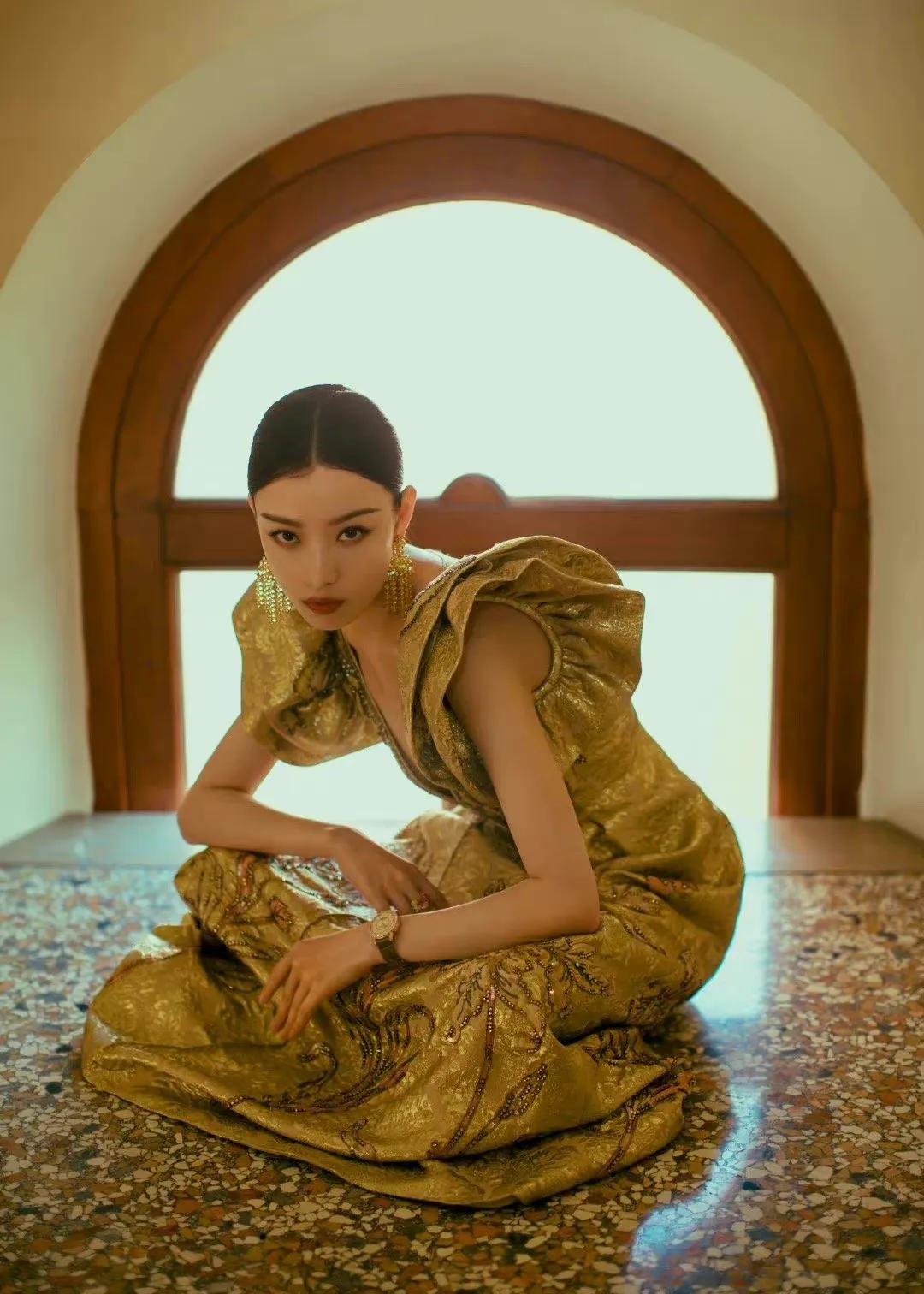 有些女星的美丽，就是有一种高级感，譬如倪妮