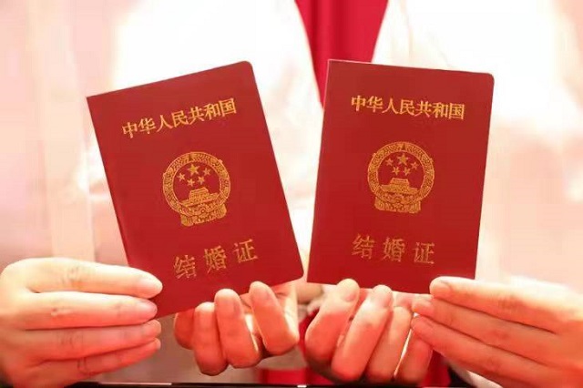 河北39岁男子自甘堕落，吃喝拉撒都让父母伺候，扬言要及时行乐