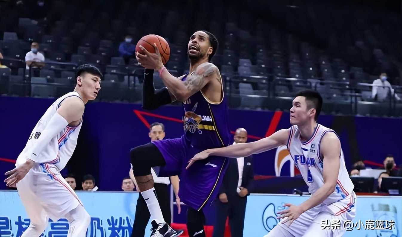 山东男篮外援最新消息（正式官宣！山东男篮裁掉水货外援，41+6超外被激活，王晗保八争四）