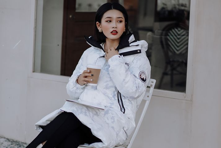 穿了一次鴨鴨，還是換回了加拿大鵝，對比后發現：羽絨服貴在品質