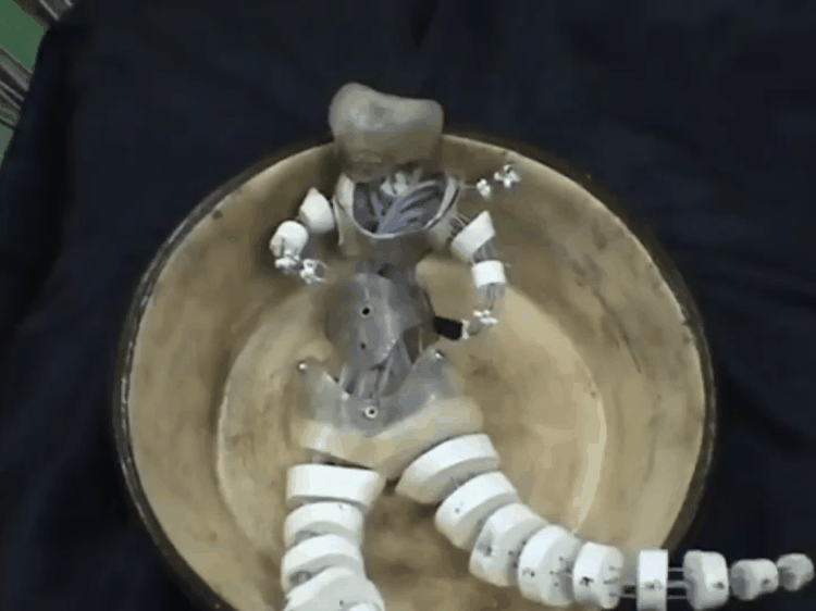 罕见好莱坞大片幕后：不用电脑特效，也能做出吊炸天的效果