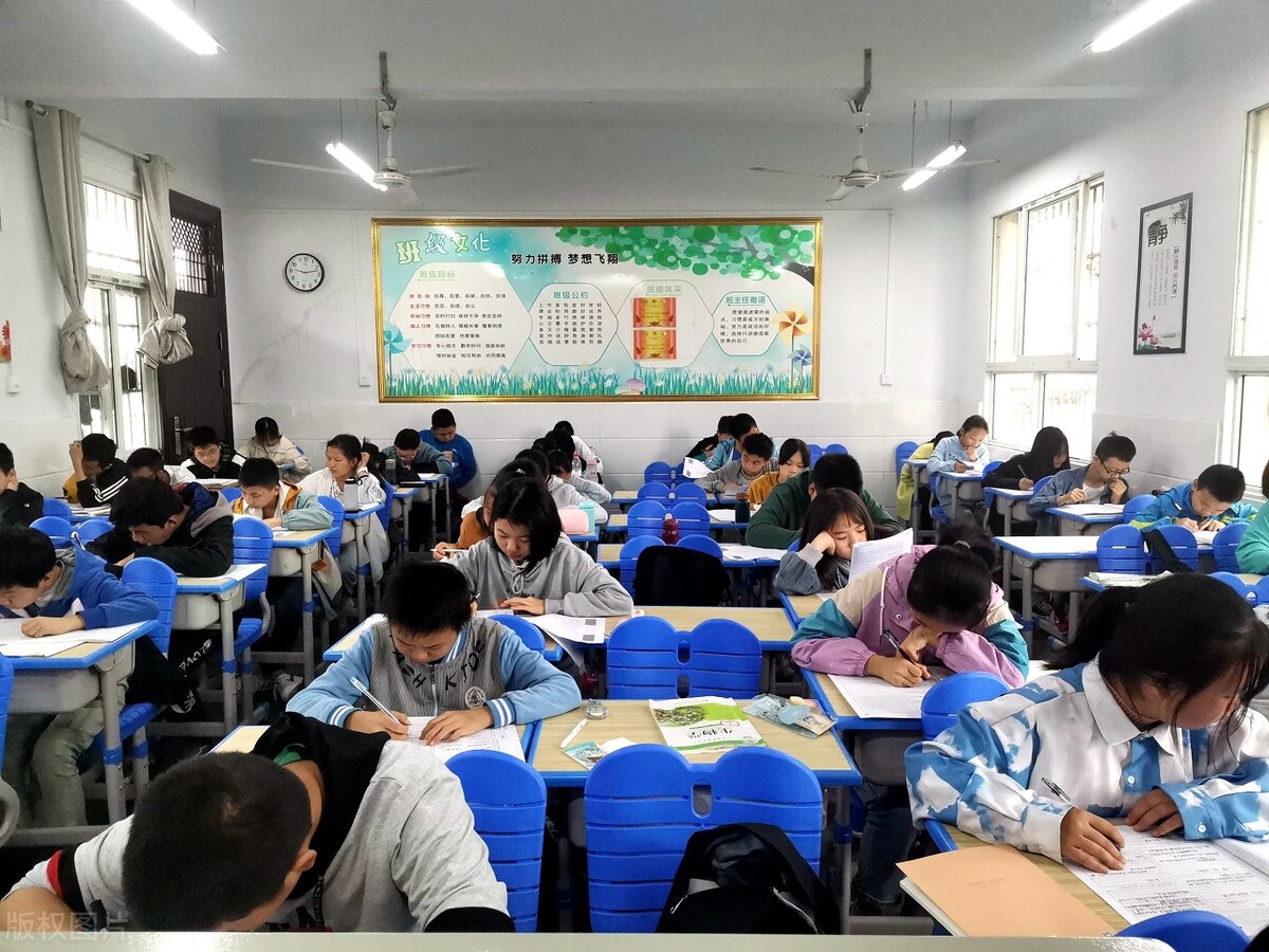 立足教材的初中英语跨文化教学实践