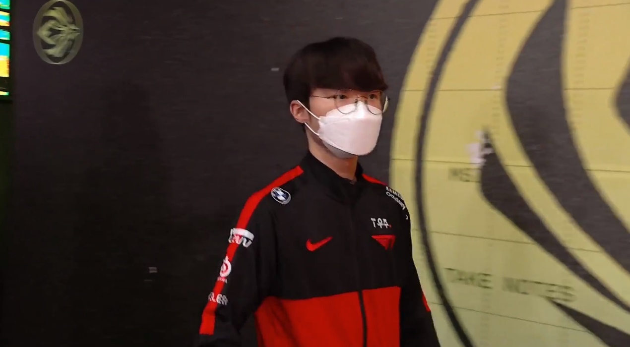 faker是否过誉了（对Faker存在偏见？LPL官方遭质疑：S12开赛至今，Faker没拿过MVP）