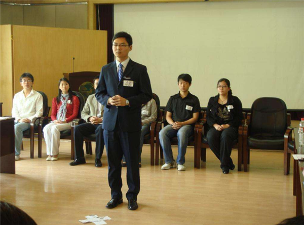 考公务员很“吃香”的4个专业，岗位需求大，上岸几率高