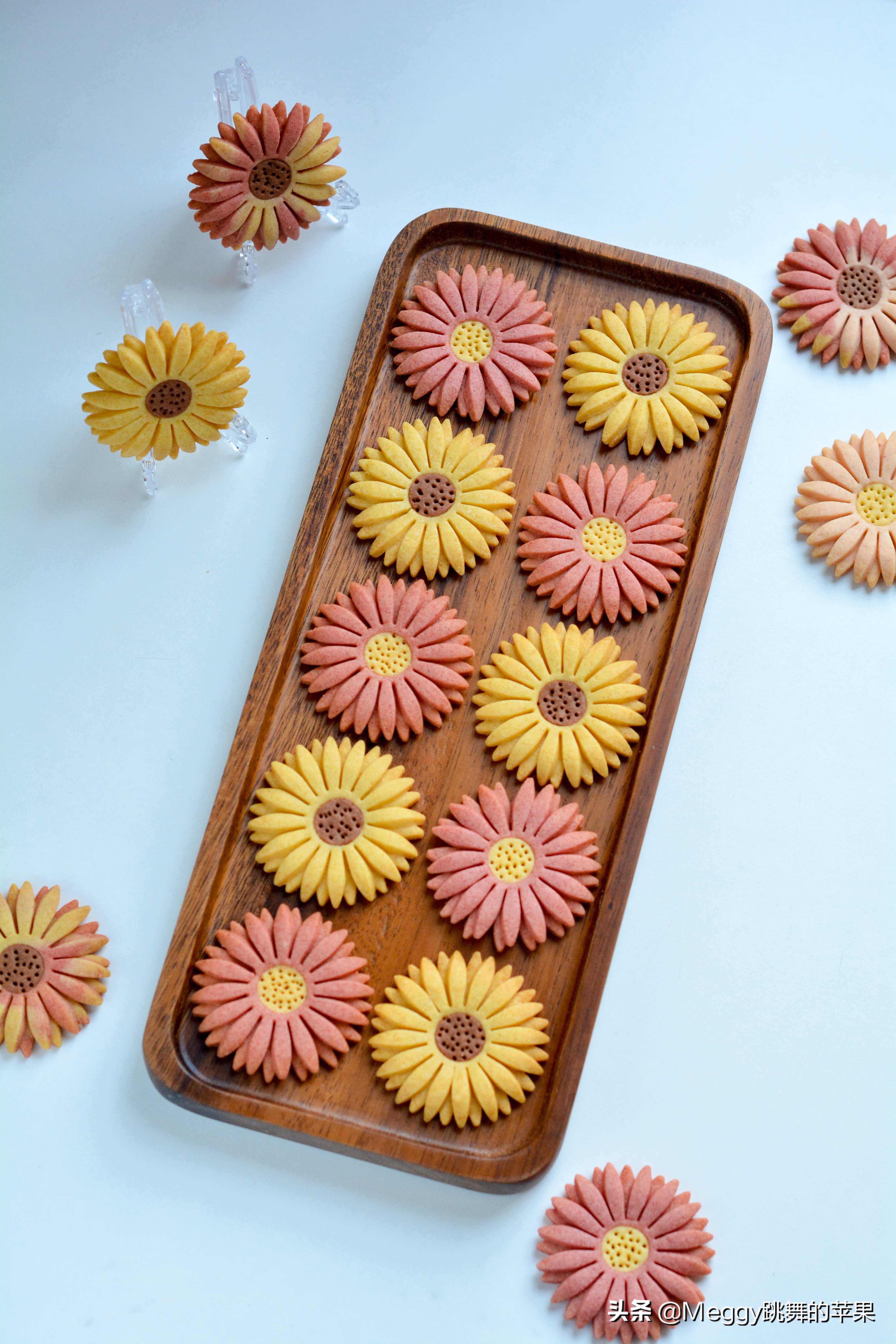 三八妇女节,做这款雏菊饼干送女神,好吃好看,看一眼就心动了