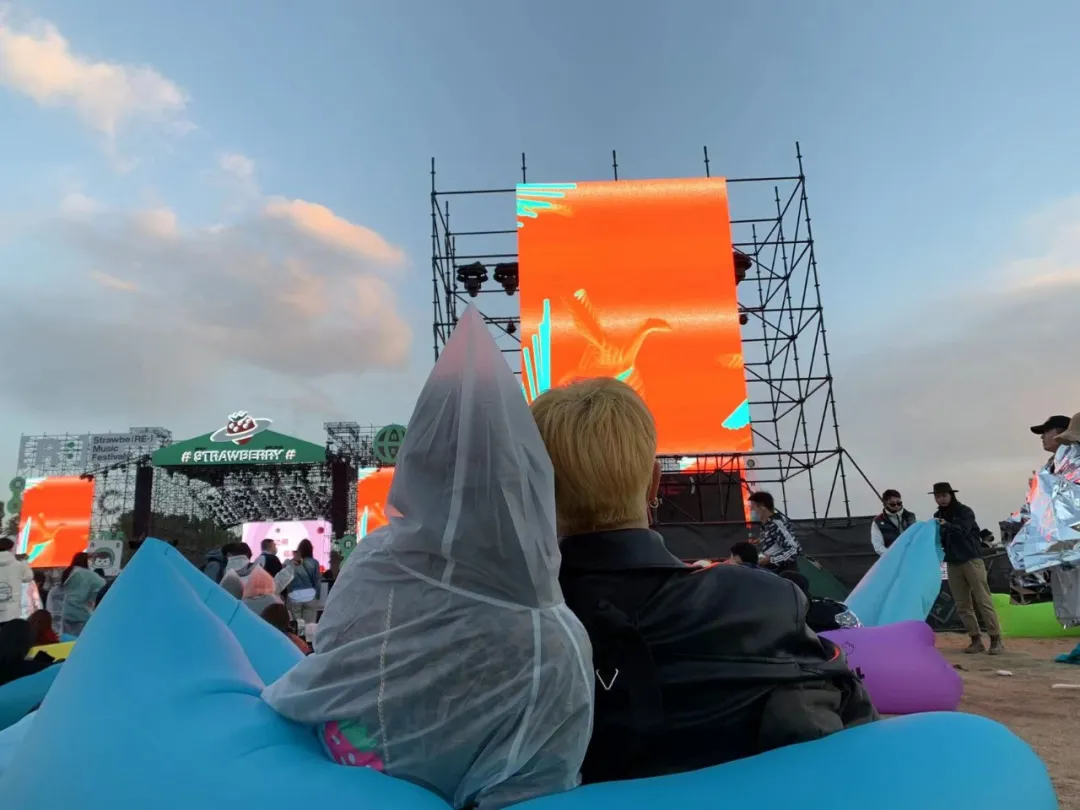 感谢汉艺劳模，我能和女友一起上马兰欧尼了