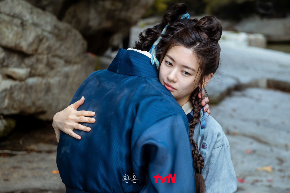 近期热播韩剧话题度出炉：《医法刑事》第八，《魔咒的恋人》前五