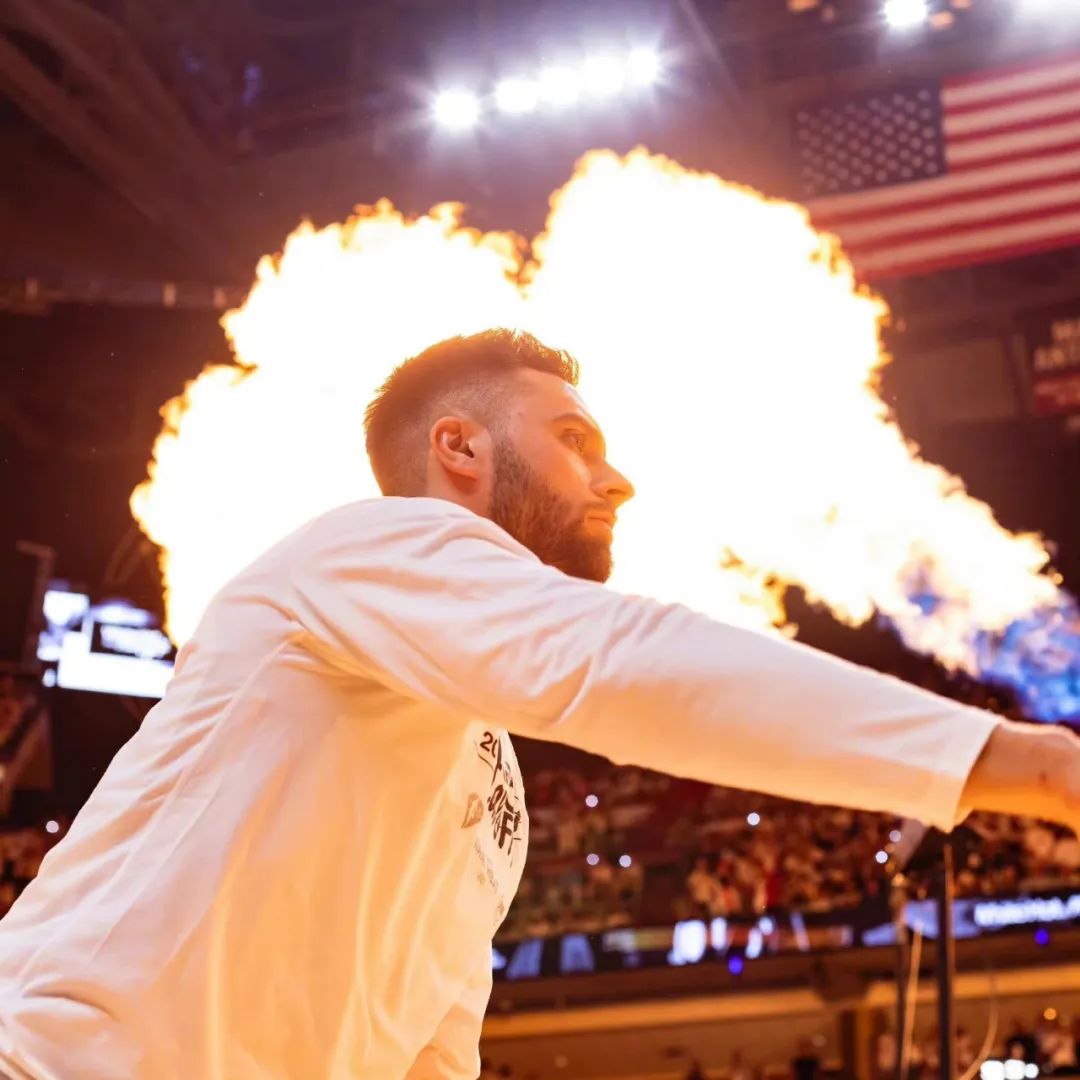 热火对凯尔特人第七场录像（刚刚！绿军抢七淘汰热火杀进总决赛！曼巴门徒牛逼炸了）-趣拿体育