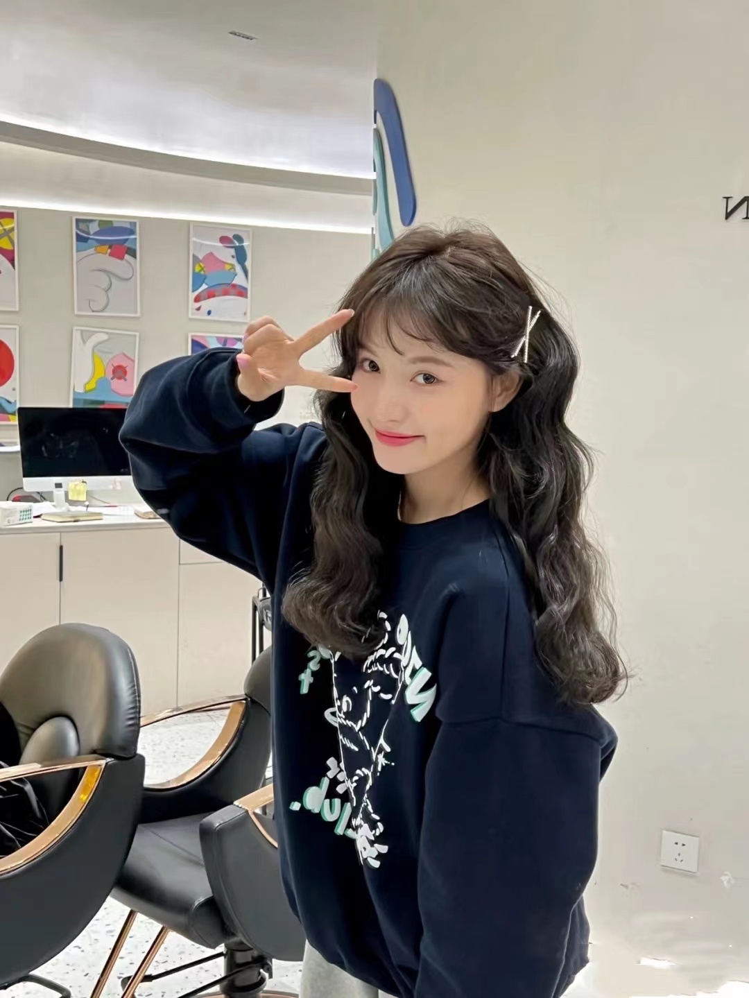 怎样打理卷发（烫的卷发为什么会慢慢变直？怎样护理才能让卷度更持久，你知道吗）