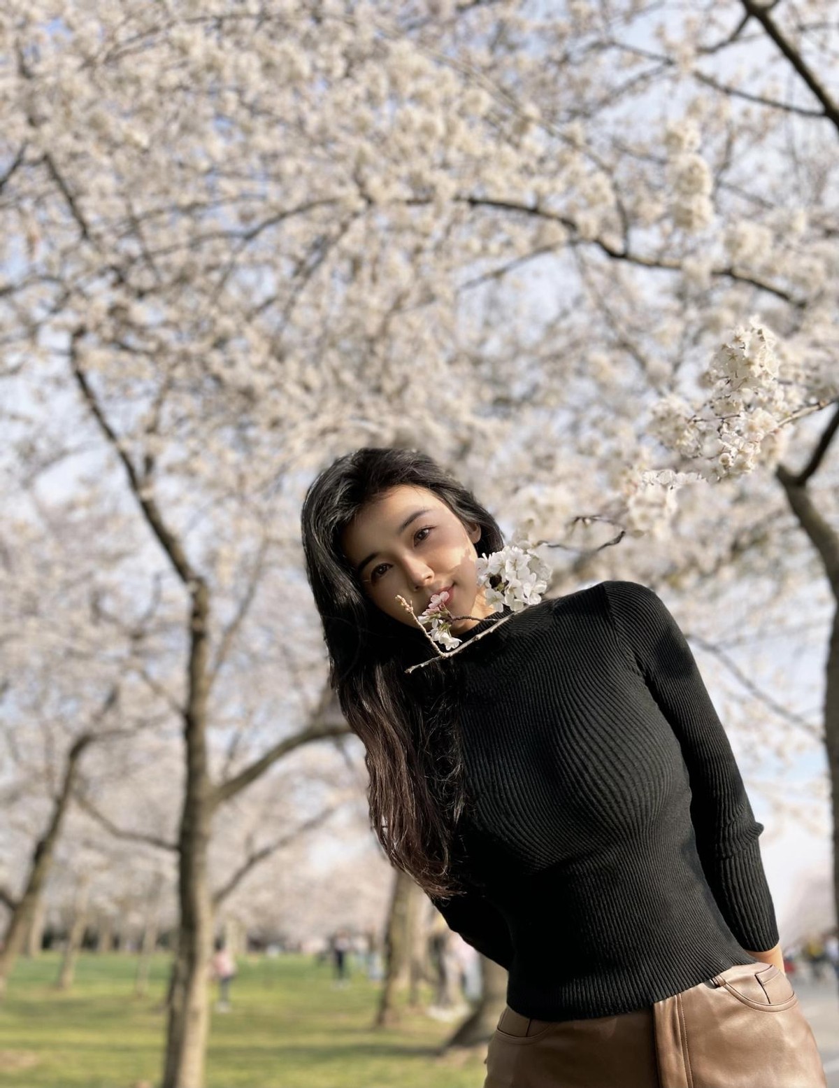 nba最前线女主持人张曼源(张曼源28岁生日,大秀火辣身材!