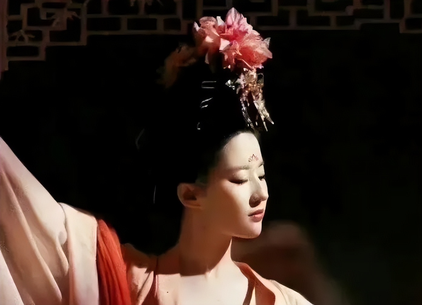 清白之身赵盼儿，挨骂不冤