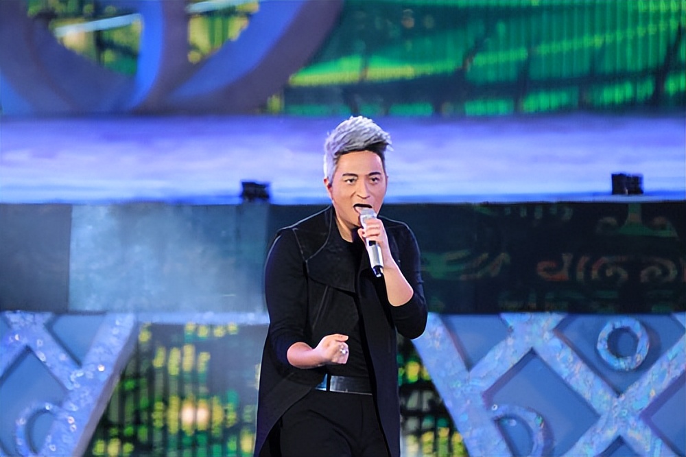 吉杰：曾任500强高管，放弃工作追梦演艺圈，现成主播获百万粉