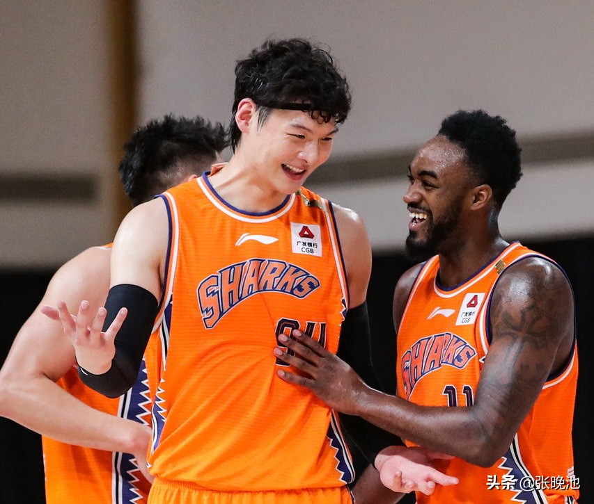 cba2019哪里看（今晚！CCTV5直播CBA上海VS深圳，李春江能讓姚明老東家硬氣一回？）