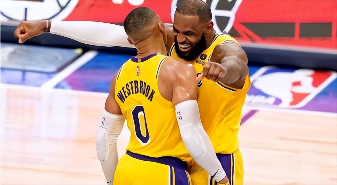 nba2k哪些球星好（2K23球星能力值出爐 字母哥97詹杜庫約恩96韋少78）
