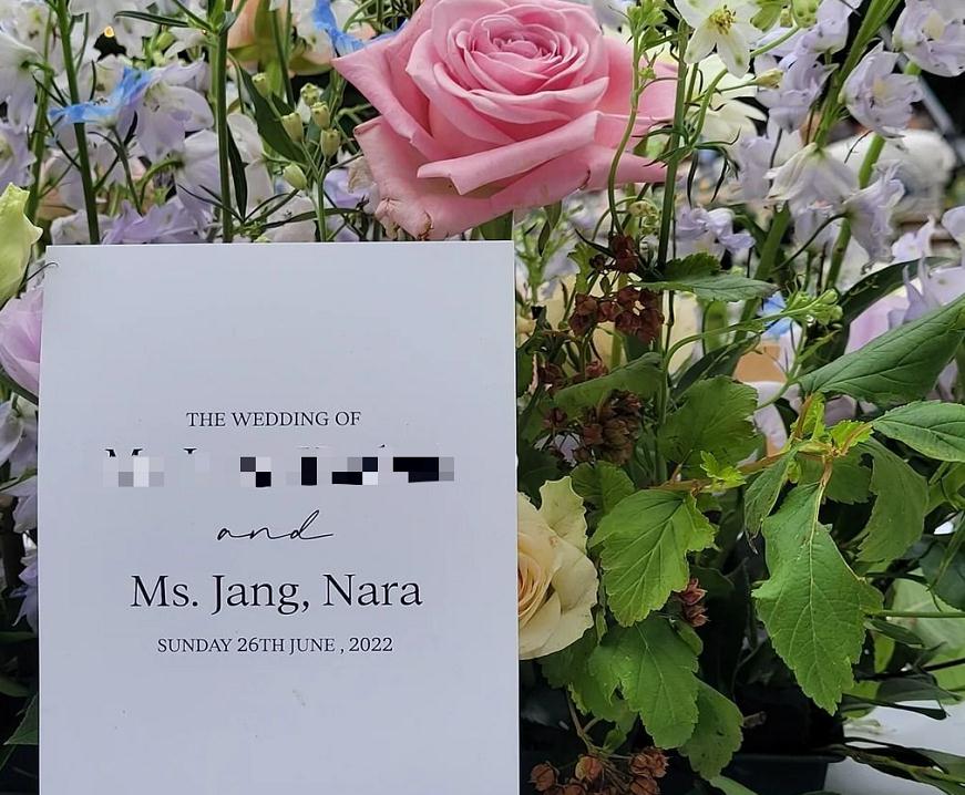 张娜拉婚礼现场和孙艺珍差不多：婚纱照首次曝光，新娘子现场跳舞