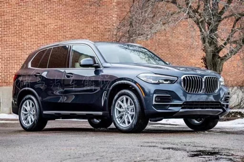 新款宝马X5配置曝光！颜值大增，配全景天窗+长轴距，细节更犀利