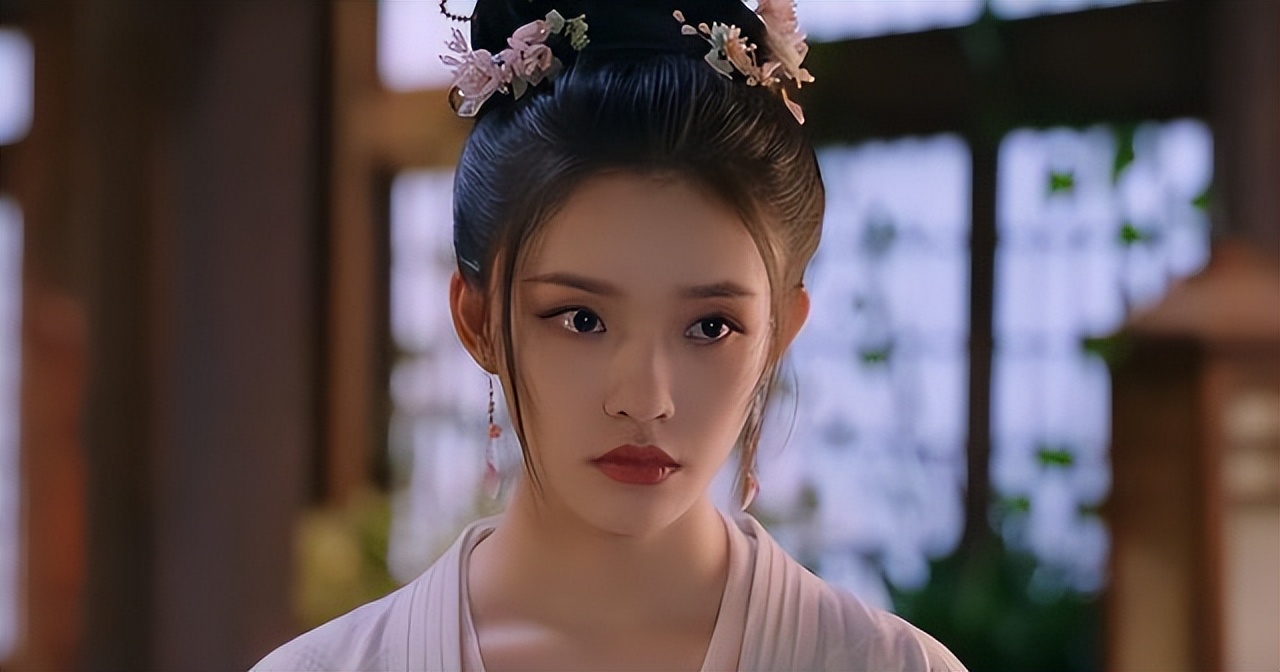 出道七年,吃完周星驰"红利"的林允,又回到了她的"怪圈"