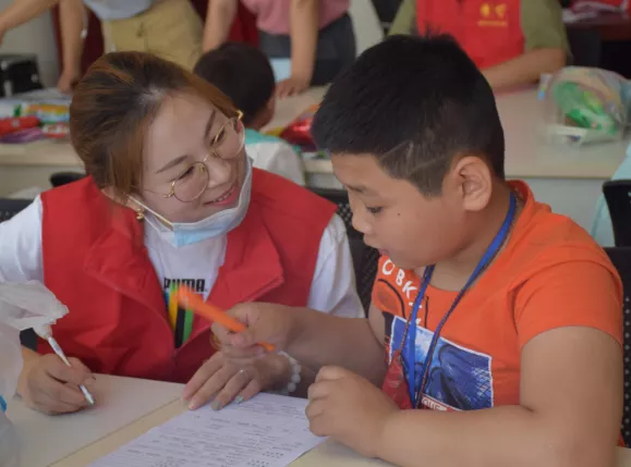 喂！你们做的事，孩子们可都记住了