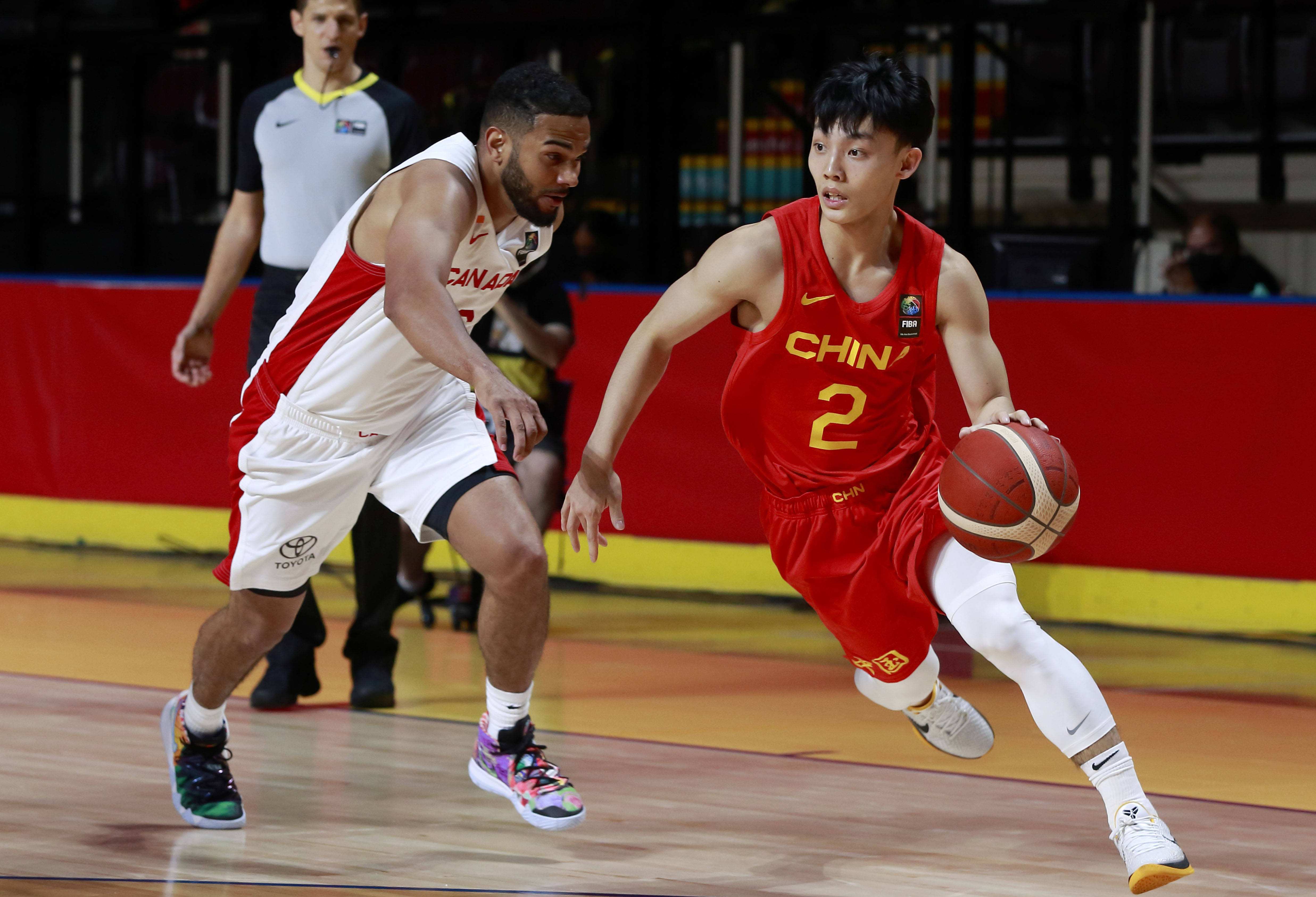cba徐杰是哪个学校的("1米83的梦想",徐老师徐杰,广东宏远的稳定控球