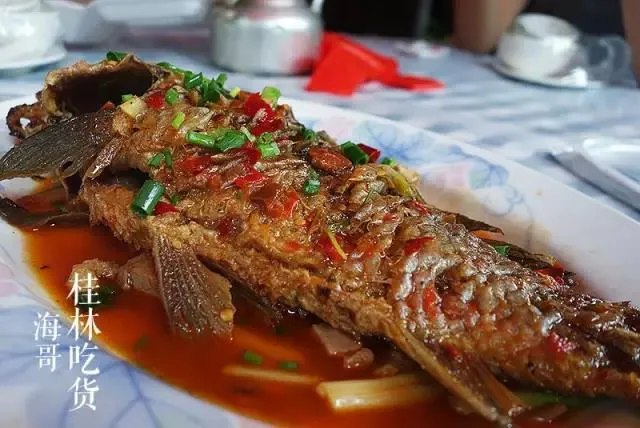 粉丝求我们别写的桂林老店，加起来160多岁了