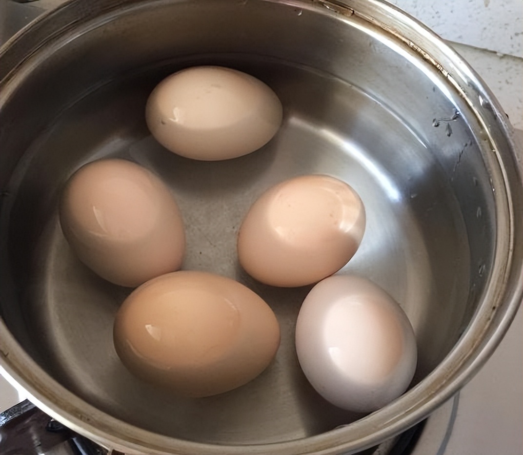 鸡蛋多久能蒸熟（如何蒸鸡蛋）-第4张图片