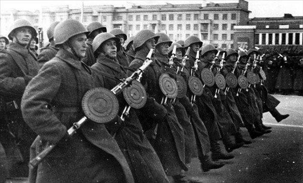 苏德战争后，丘吉尔密谋联德突袭苏联，英苏两国到底有何怨仇？