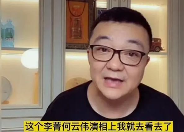 冯潇霆代替董路承担了网络的攻击(相比较于冯潇霆，爆粗回应冯巩的董路，远比你想象的还要荒唐)